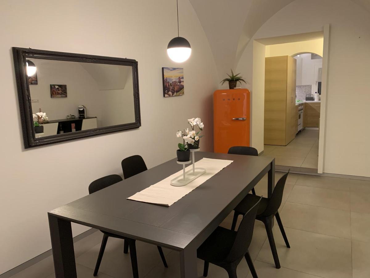 La Suite Di Piazza Dell'Universita Aeroporto di Catania Fontana Rossa Esterno foto