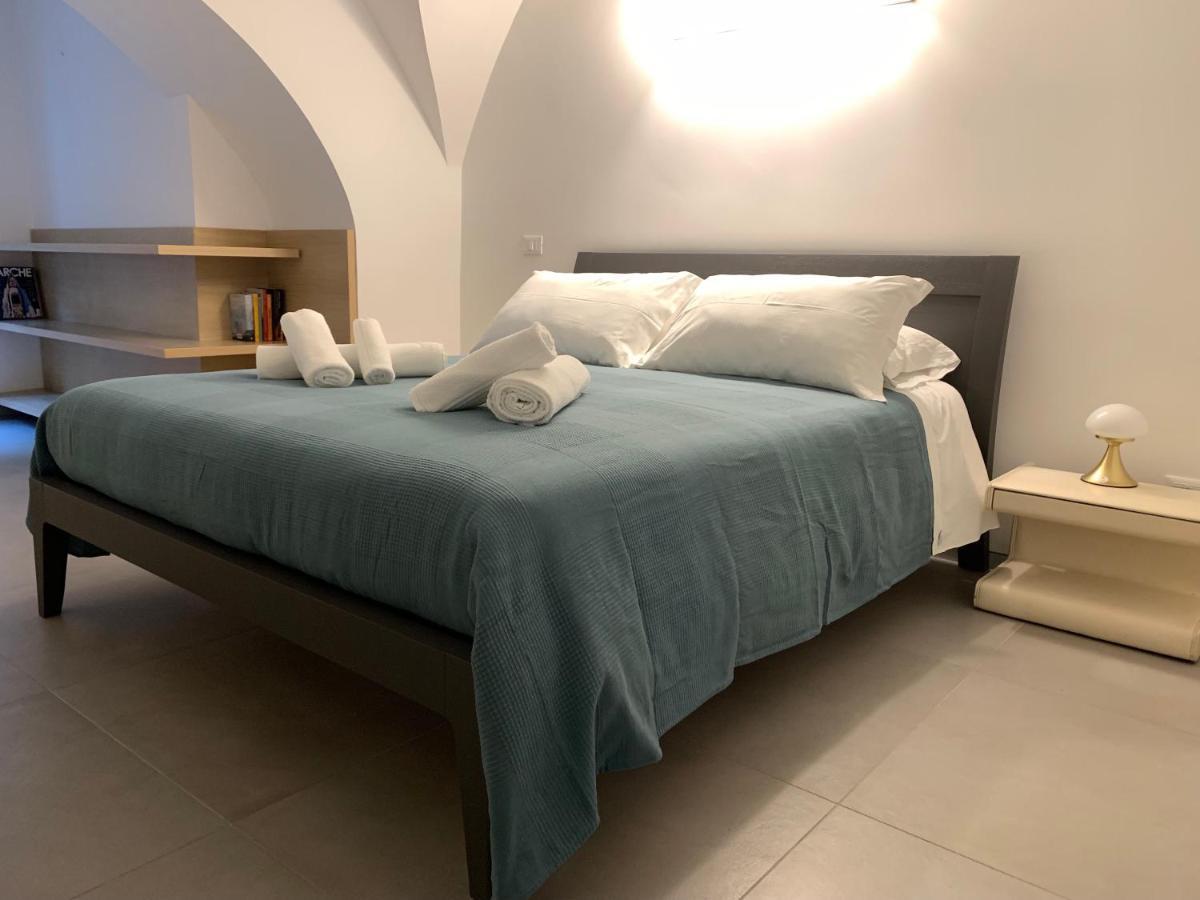 La Suite Di Piazza Dell'Universita Aeroporto di Catania Fontana Rossa Esterno foto